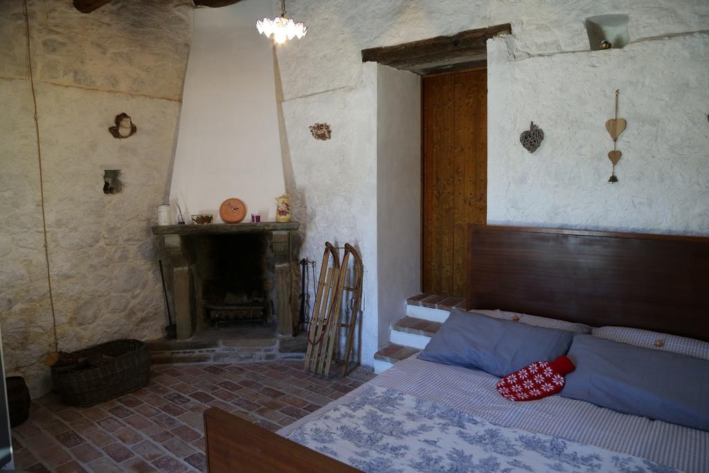 سان ماسيمو B&B A Casa Di Piero الغرفة الصورة